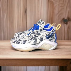 Nike Lebron soldier 14 size 10.5 sisterhood.